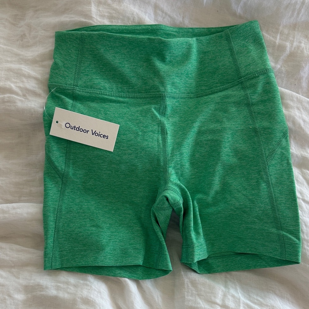 NWT Outdoor Voices Warmup Shorts